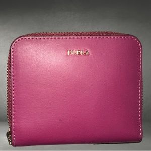 Furla Fushia Zip Wallet Italy new